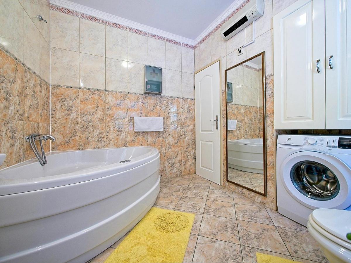 Nina Apartment Split Bagian luar foto
